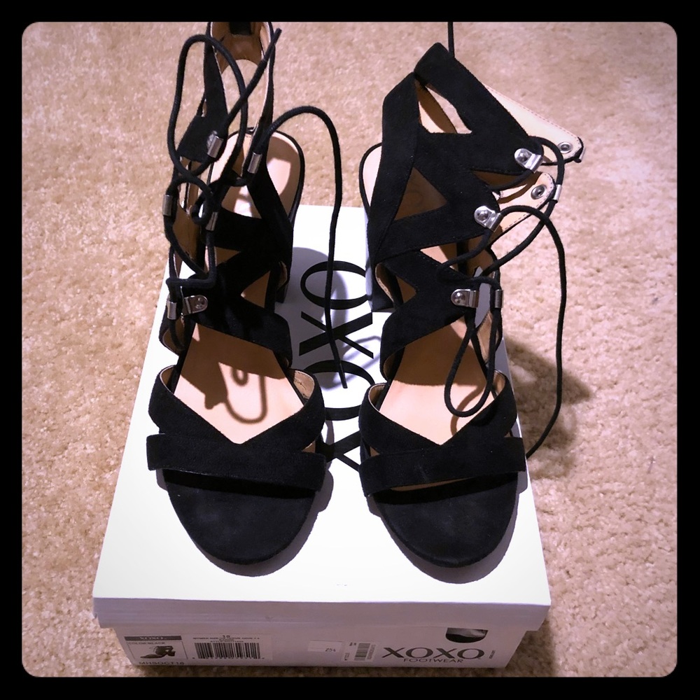 Xoxo heeled lace up shoes 3.75” inch heels box